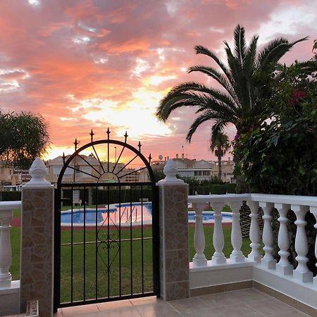 Bungalow Torrevieja Argonautas Екстер'єр фото